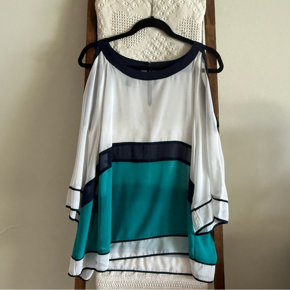 NWOT INC International Concepts White, Turquoise & Navy Cold Shoulder Blouse